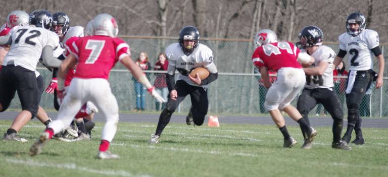 Wallkill Valley running back Justin Bond advances the ball. Bond rushed for 84 yards resulting in one touchdown.