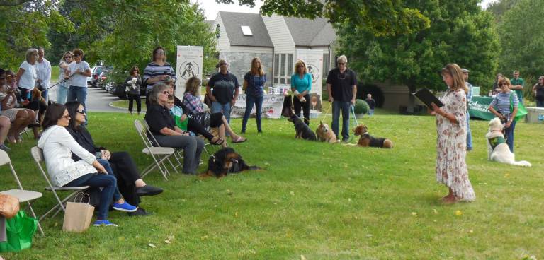 Abbey Glen to celebrate pets