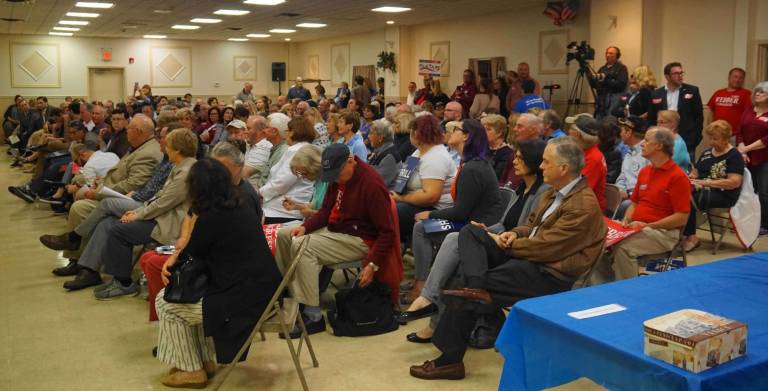 Ogdensburg hosts candidates night PHOTOS BY VERA OLINSKIThe audience is standing room only.