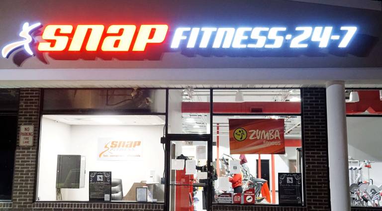 Snap Fitness ready for 2017 The new Vernon Snap Fitness location is ready for 2017.