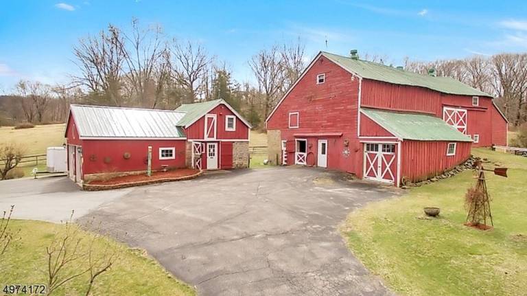 Updated 1903 farmhouse has old world charm