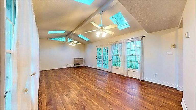 Three-bedroom ranch in a great location Three-bedroom ranch in a great location