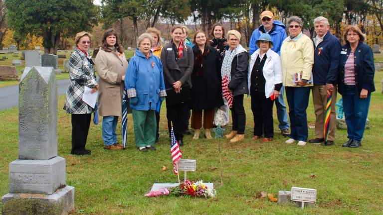 Civil War veteran recognized and honored Civil War veteran recognized and honored