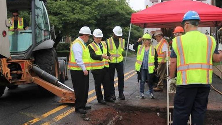 Gottheimer calls for action on lead water Gottheimer calls for action on lead water