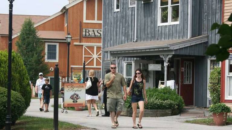 Shoppes at Lafayette give ‘village’ new life Shoppes at Lafayette give ‘village’ new life