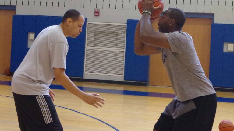 Crossroads basketball camp comes to area Crossroads basketball camp comes to area