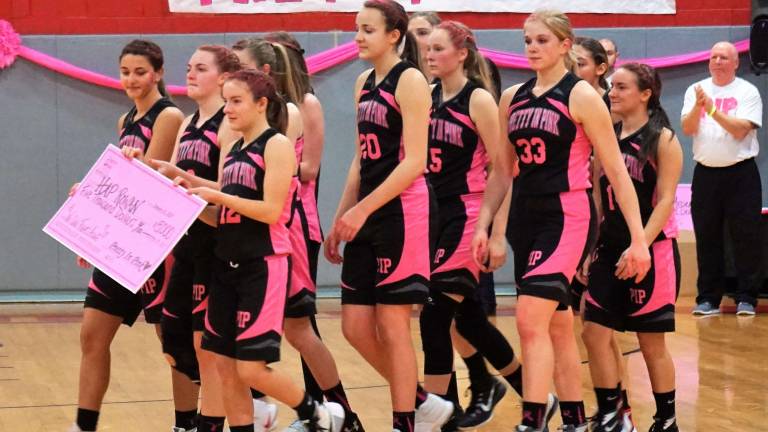 High Point basketball raises money for cancer survivors High Point basketball raises money for cancer survivors