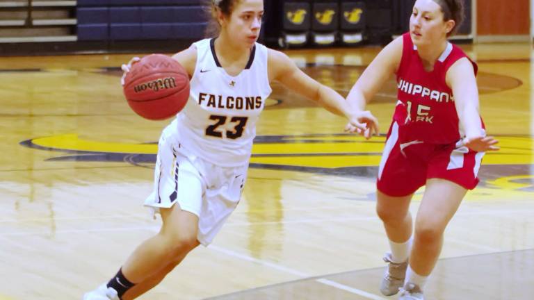 Jefferson wins in tournament opener Jefferson wins in tournament opener