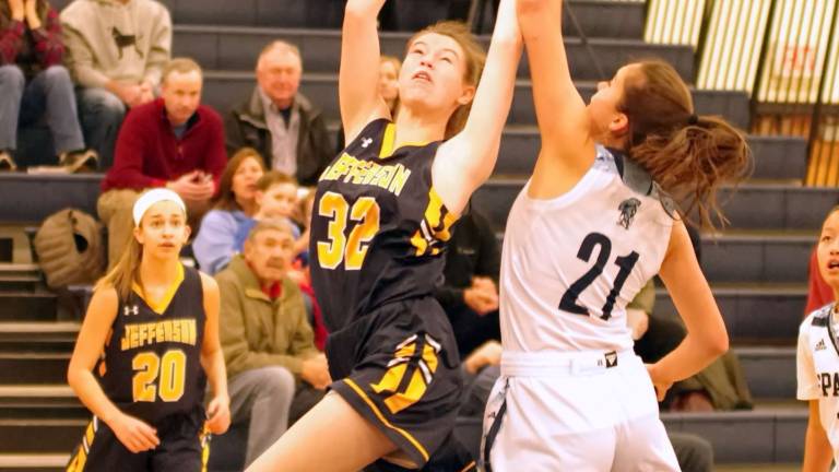 Jefferson edges Sparta in holiday tourney Jefferson edges Sparta in holiday tourney