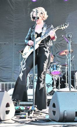 <b>Samantha Fish of Kansas City, Mo., performs.</b>