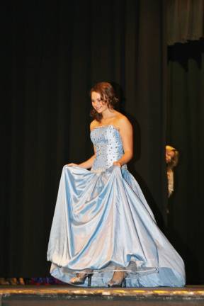 Girls World Expo fashion show.