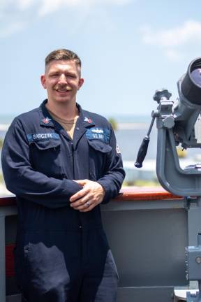 Petty Officer 1st Class Jacob Barczyk of Hamburg joined the Navy five years ago. (Photo by Mass Communication Specialist 1st Class Bryan Niegel, Navy Office of Community Outreach)