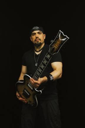 <b>Marc Rizzo</b>