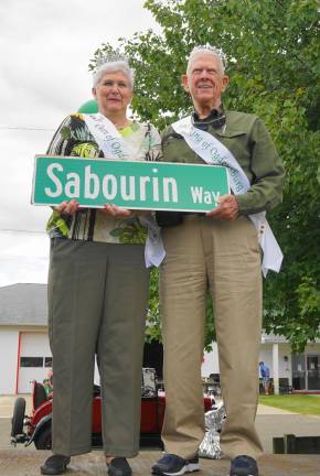 From right to left, Sabourin Way is named after King George and Queen Pat.