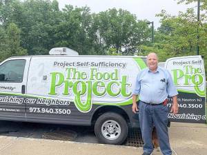 The Food Project at Project Self-Sufficiency recently received a grant from the Acme Markets Foundation to help address food insecurity.