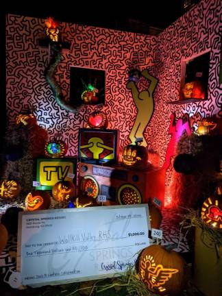 Wallkill Valley Regional High School won $1,000 from the carving contest.