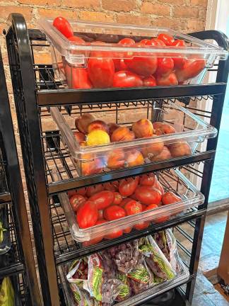 Market-style food pantry opens