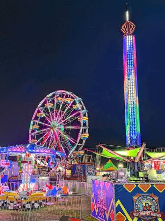 <b>The fair Saturday night, Aug. 2. (Photo by Denise von Wilke)</b>