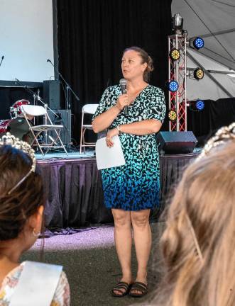 <b>Ursula Allen at the Little Royalty presentation Tuesday, Aug. 5. (Photo by Nancy Madacsi)</b>