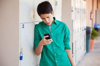 From total bans to lunch breaks: schools split on cellphone rules