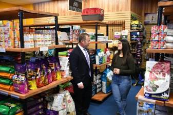 Gottheimer visits local business