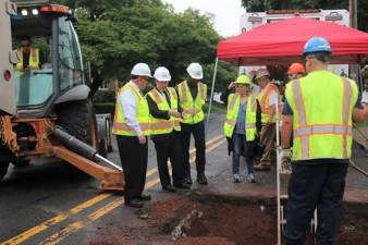 Gottheimer tours active SUEZ work site in Dumont where pipes containing lead are being replaced.