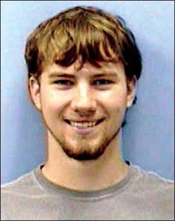 Police looking for man who punched trooper