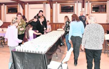 Tri-County Memorial Post Auxiliary and SAL held an art event called: Hope and Serenity on Jan. 21 in Oak Ridge.
