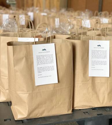 Mountain Creek distributes free groceries to people in need