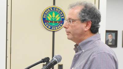 Councilman Harvey Roseff at a Sussex County Board of Chosen Freeholders meeting in 2016. (Photo by Vera Olinski)