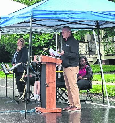 Hamburg honors veterans during Memorial Day ceremony