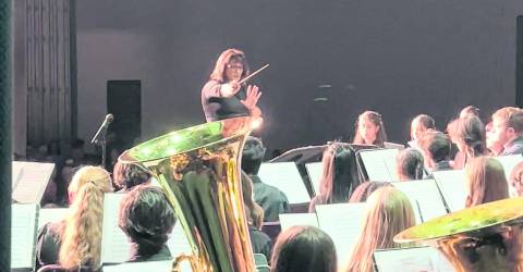 Students perform for association’s 50th anniversary