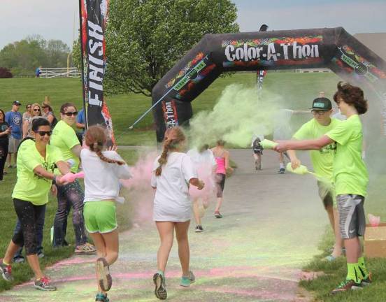 Hardyston PTA holds Color Run