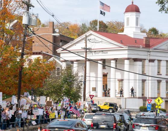 An estimated 600 people came to Newton for Saturday’s “No Kings” rally.