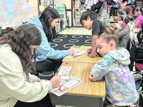 Wallkill Valley NEHS students expand community service