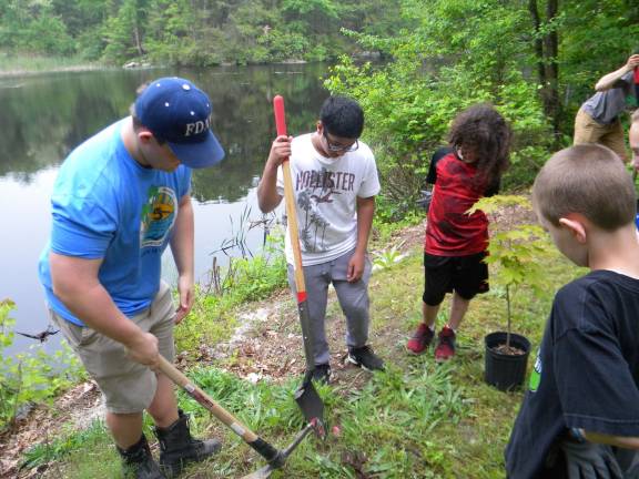 Students learn to protect local waterways