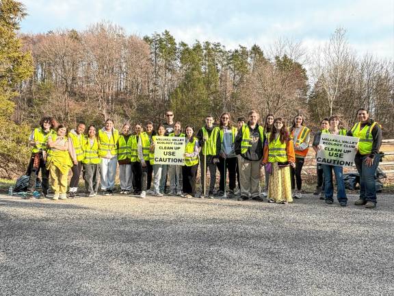 Hardyston. Community cleanup