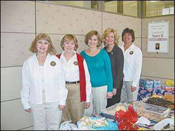 Surrogate's office day of giving' supports Red Cross