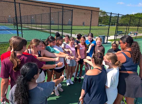 Wallkill Valley girls tennis team has promising future