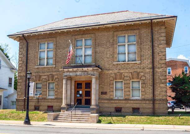 <b> The Hill Memorial Museum in Newton is home to the Sussex County Historical Society.</b>