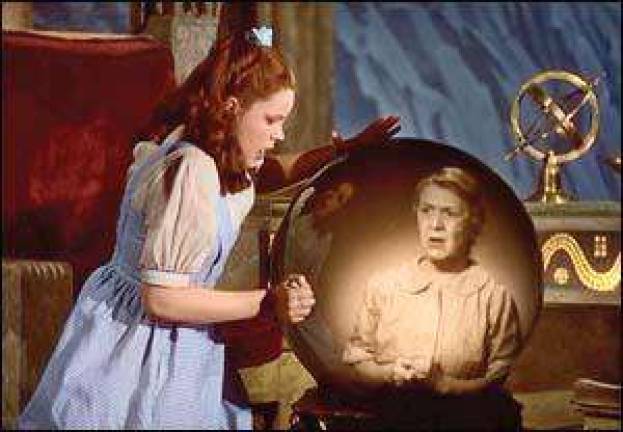 Crystal ball from “Wizard of Oz” to benefit NJ Teen Arts Council