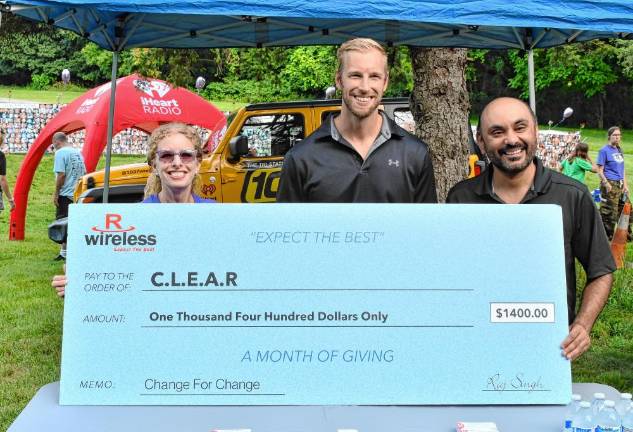 R Wireless, a Verizon retailer, presents a $1,400 check to C.L.E.A.R., a joint effort of the Sussex County Prosecutor, Sussex County Police Chiefs’ Association, Newton Police Department, Center for Prevention and Counseling, Atlantic Health System and other social service agencies.