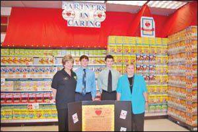 Teens honored for helping the hungry