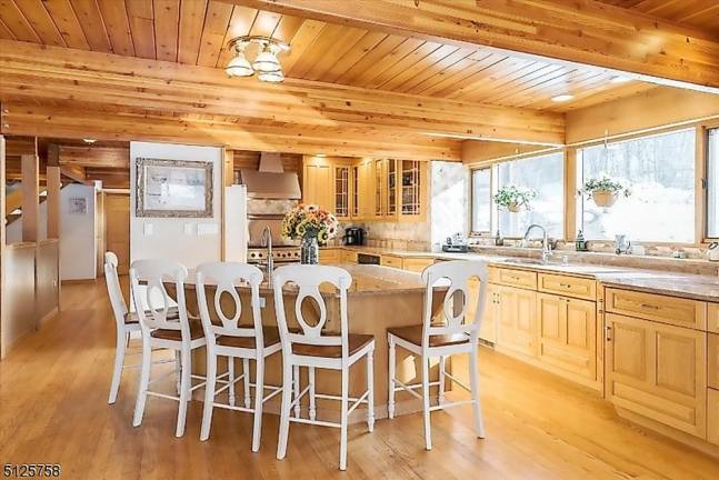Custom home on cul de sac offers 5,100 square feet of living space