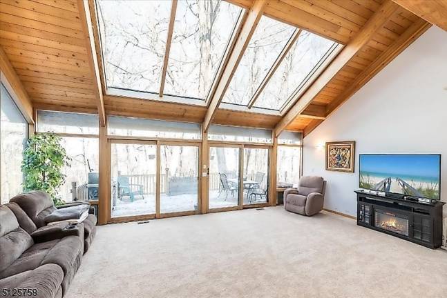 Custom home on cul de sac offers 5,100 square feet of living space