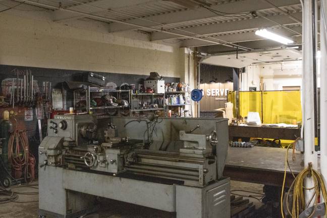 The future welding area is shown.