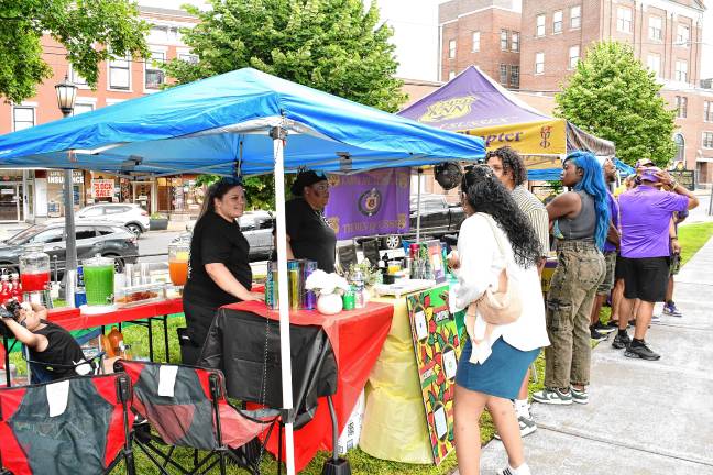 JN2 The event includes local vendors showcasing Black-owned and allied businesses and food from local culinary talents. (Photo by Maria Kovic)