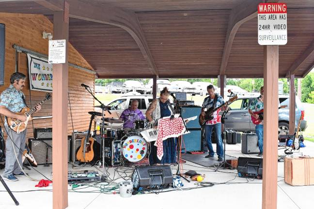 The Wonderloaf band performs at Hamburg Day on the Park and Recreation Fields.