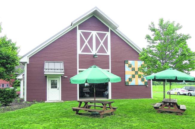 Sussex County Farmers and Crafters’ Market announces summer photo contes