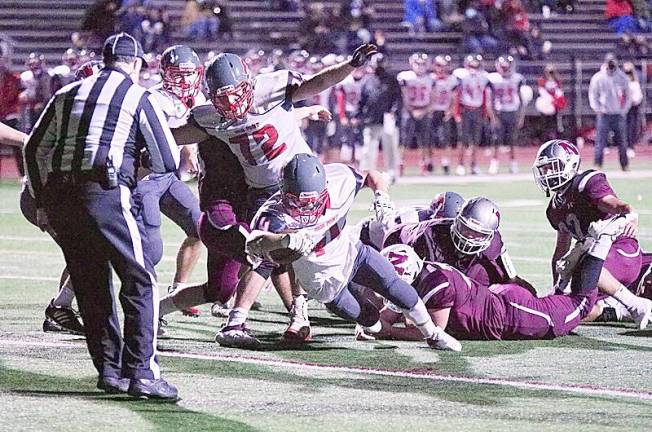 High Point ball carrier Cole Massar crosses the goal line for a touchdown in the second quarter (Photo by George Leroy Hunter)